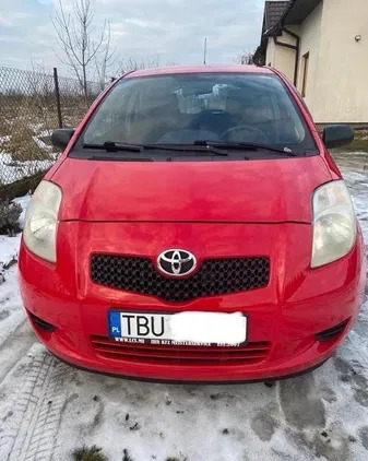 samochody osobowe Toyota Yaris cena 10400 przebieg: 177000, rok produkcji 2006 z Koronowo